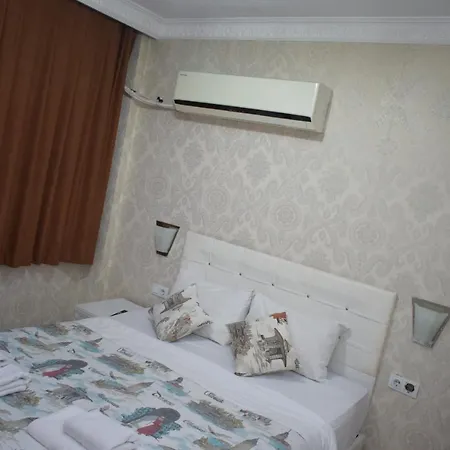 Garden Terrace 3* Istambul