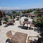 Garden Terrace Bed & Breakfast