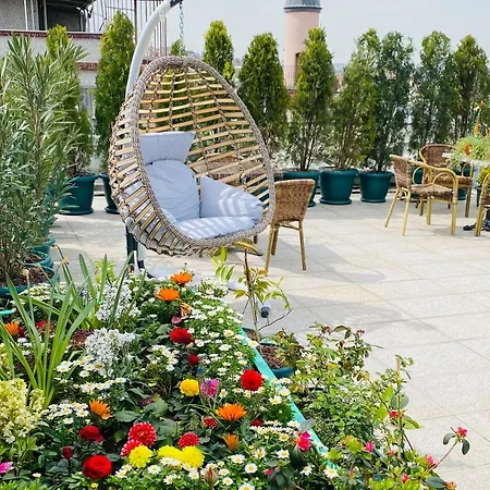 Garden Terrace Istanboel