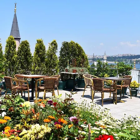 Garden Terrace Bed & Breakfast Istanboel