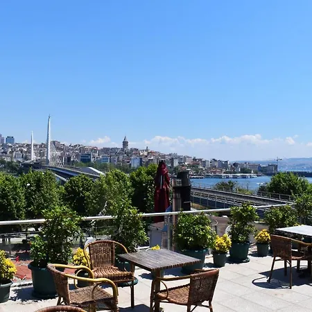 Garden Terrace Bed and breakfast