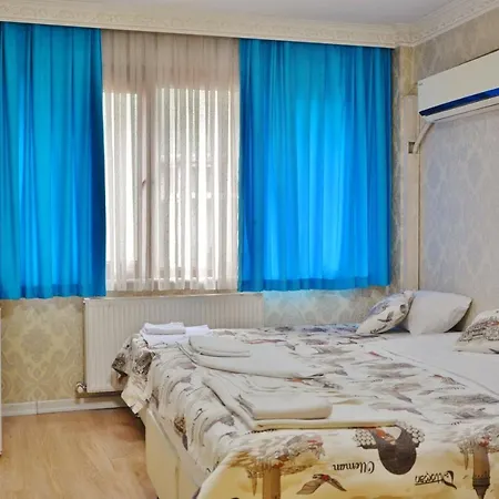 Garden Terrace Bed & Breakfast Istanboel